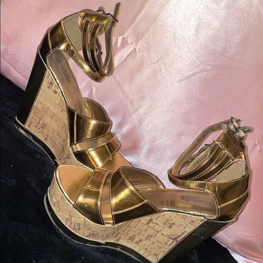 Brown and gold wedges